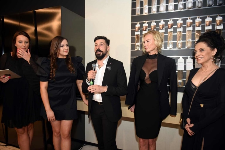 The team of the new salon in Prague and Hairdreams are celebrating its opening